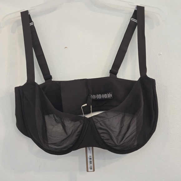 Skims No Show Molded Unlined Balconette Bra 38DD Expresso Style:BR-UWR-2054 - Picture 1 of 9